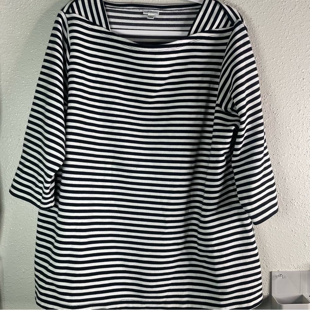 Croft & Barrow Black and White 3/4 Sleeve Boxy Blouse with Sailor Collar